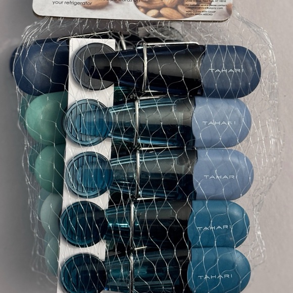 Tahari Home Blue and Green Bag Clip Set - Picture 3 of 4